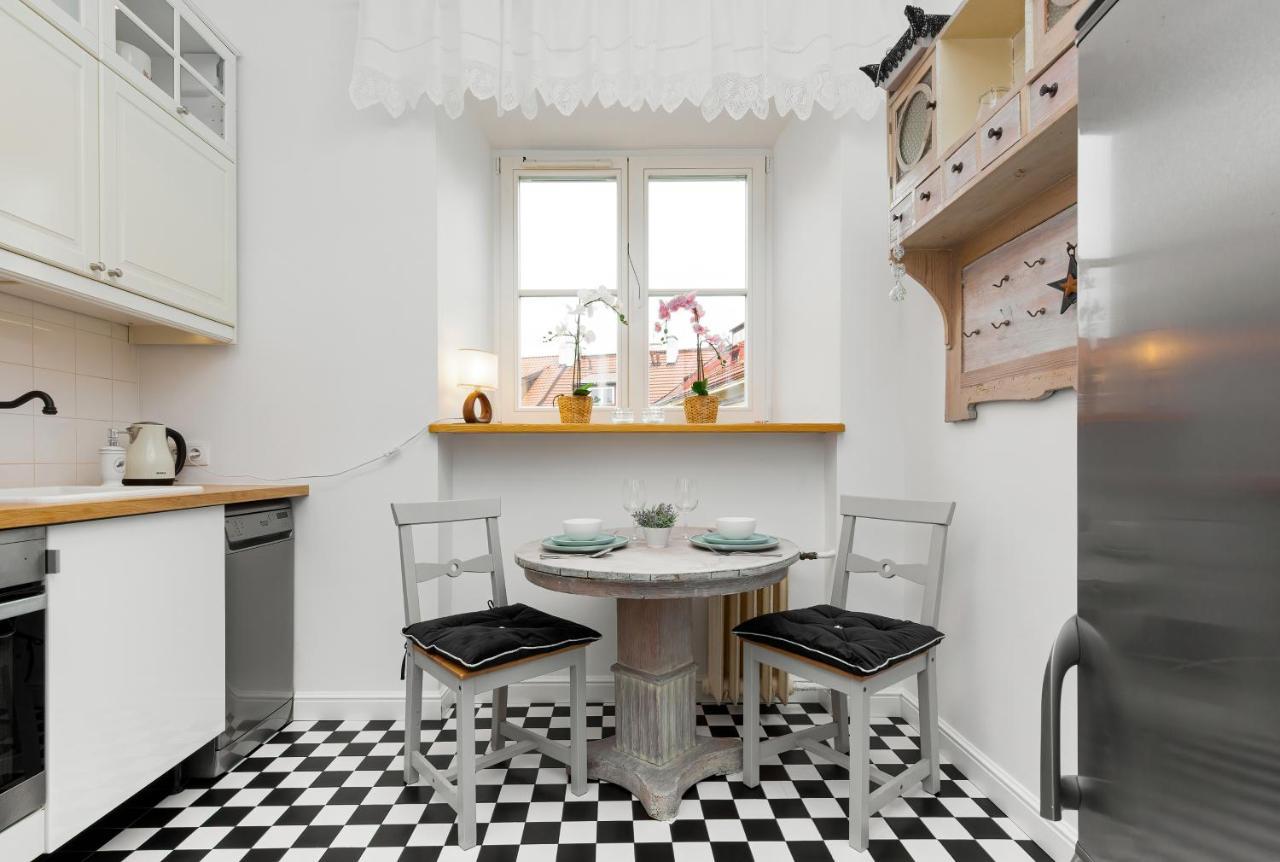 Apartments Mariensztat Warsaw By Noclegi Renters Bagian luar foto